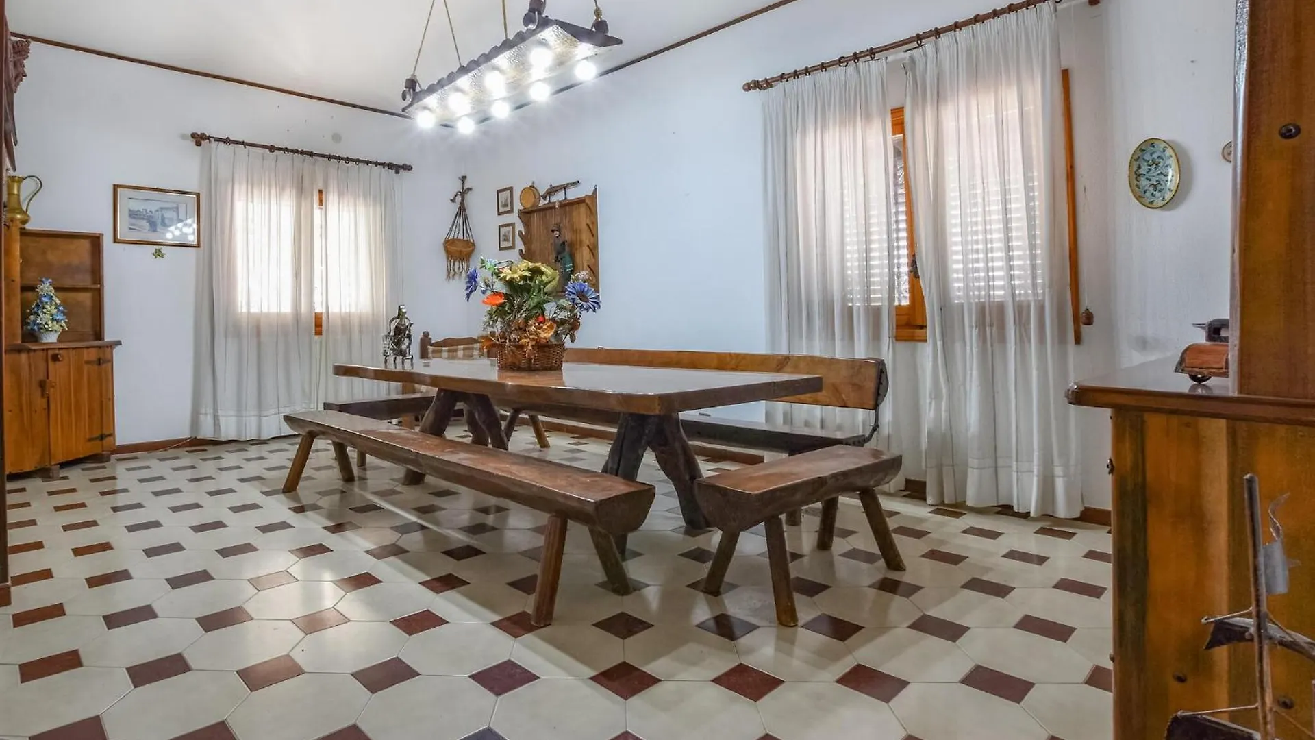 Awesome Home In Assoro With Wifi