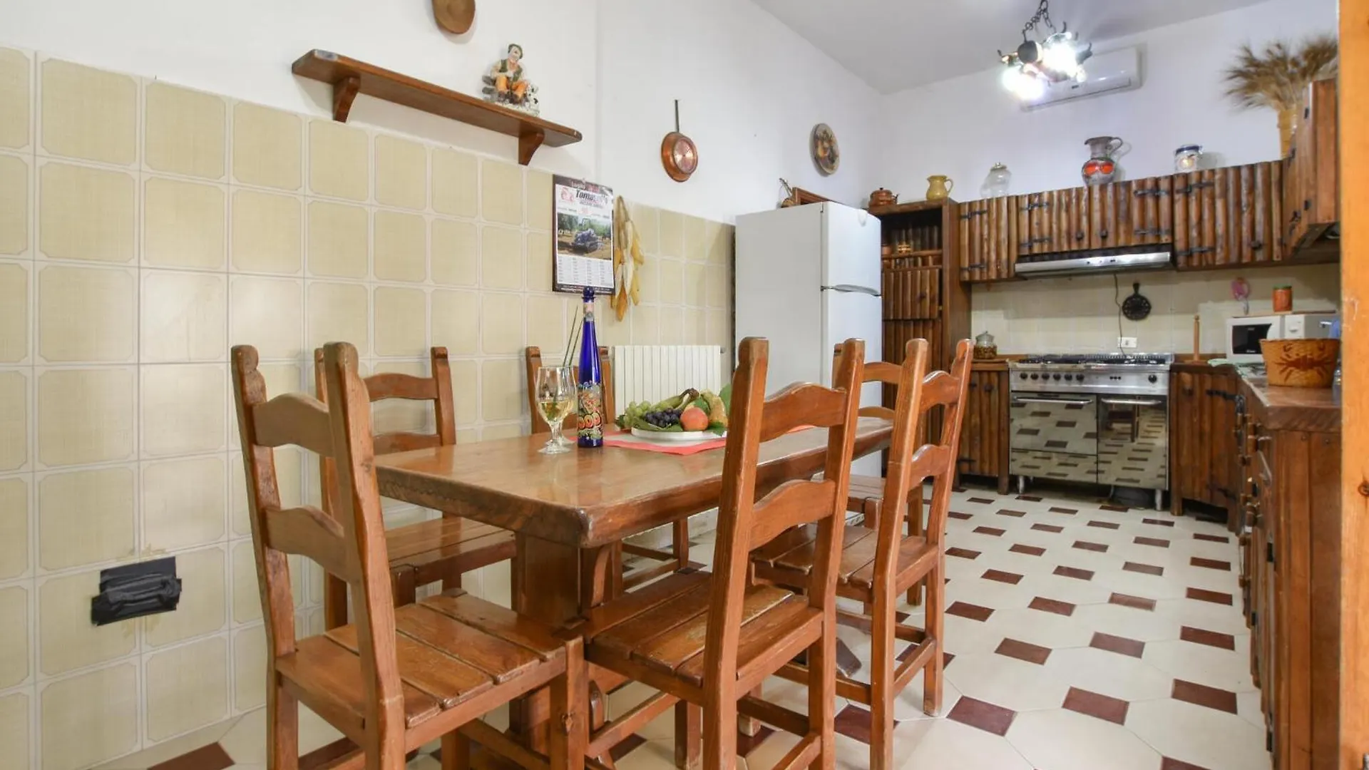 Awesome Home In Assoro With Wifi 0*,